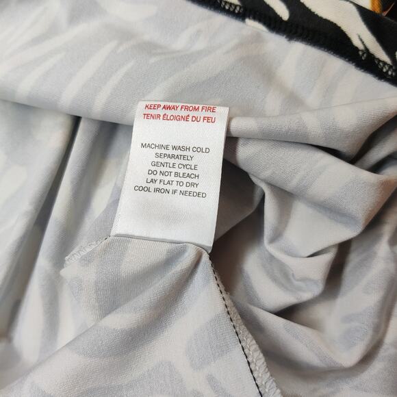 Isle by Melis Kozan Colorful Zebra Stripe 3/4 Sleeve Large Artsy Vacation Dress - Picture 9 of 12